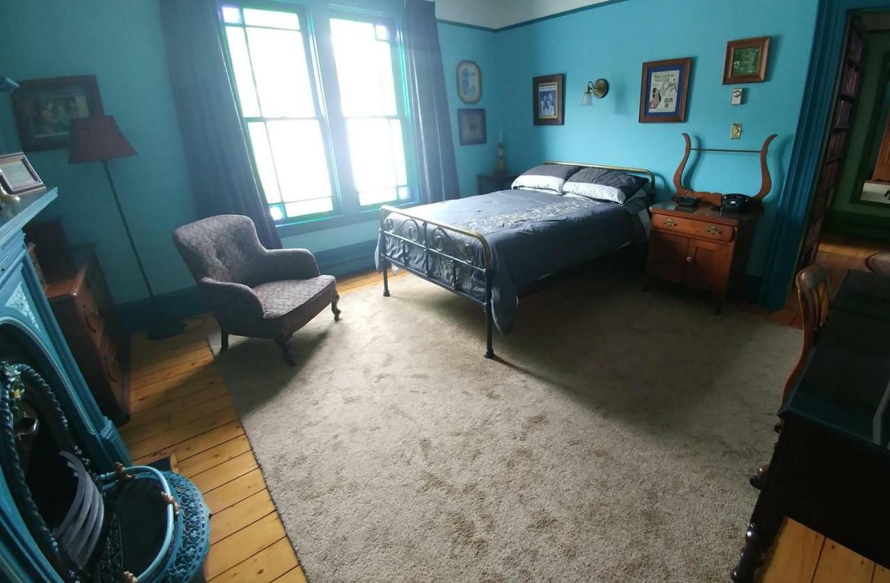 Gower Manor Historic Bed & Breakfast 세인트존스 외부 사진